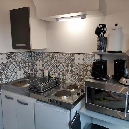 Joli Petit T2 Terrasse Proche Du Phare Apartamento