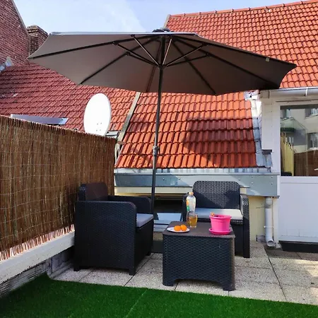 Appartement Joli Petit T2 Terrasse Proche Du Phare *